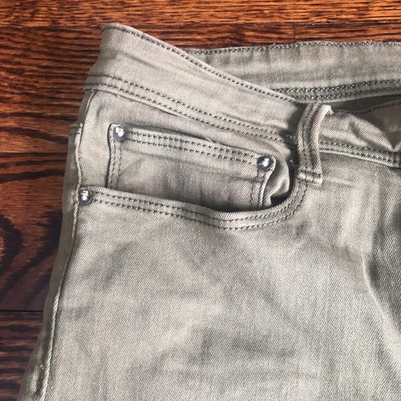 Olive Green Forever 21 Jeans - Picture 3 of 6